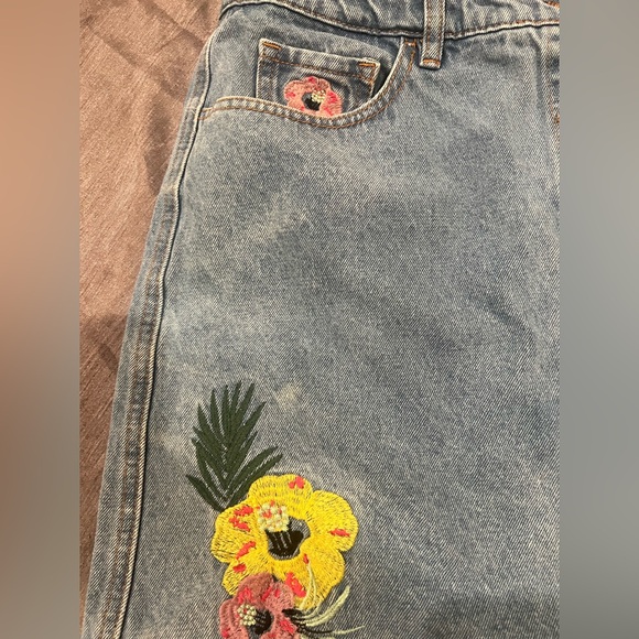 Buffalo David Bitton Blue Embellished Mini Skirt / women/ size 31 - Picture 4 of 7